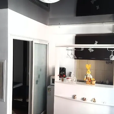 Coral Patrick Summerland Apartman